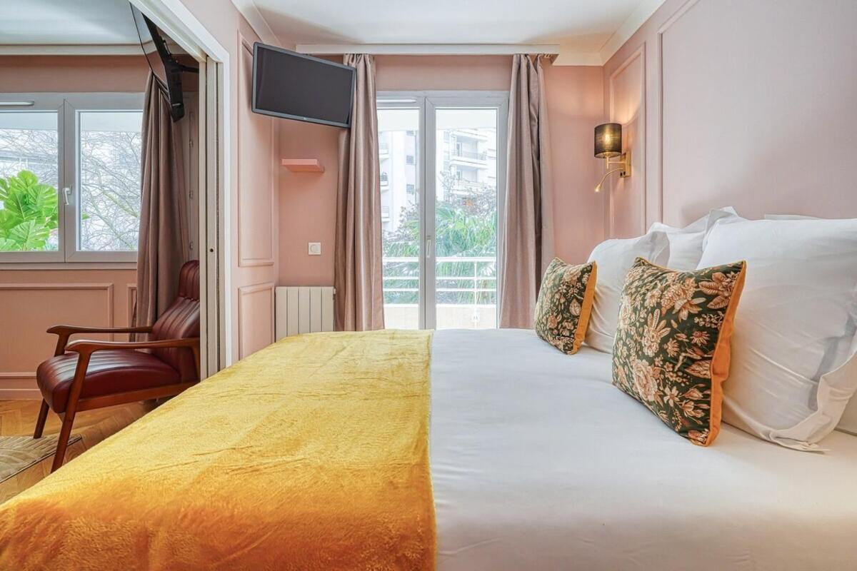 Melody Suite In Paris Courbevoie Exterior foto