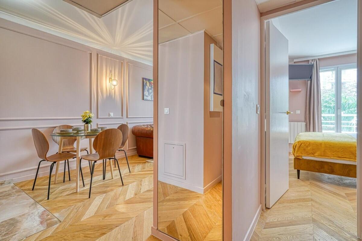 Melody Suite In Paris Courbevoie Exterior foto